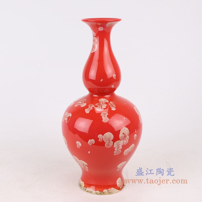 结晶釉红底红色异形葫芦瓶;产品编号:RZCU16 产品尺寸(单位cm): 高:28.5直径:13.2口径:6.3底径:8.2重量:0.8KG