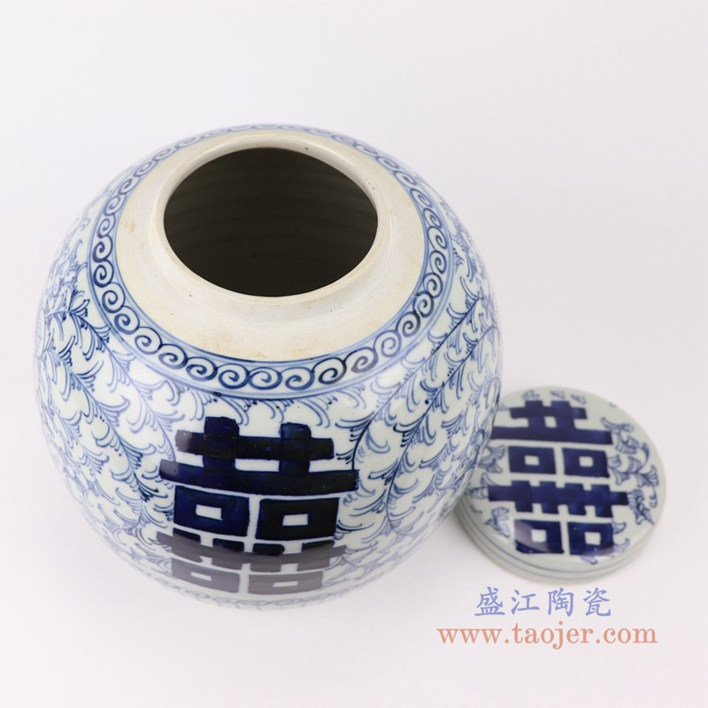 青花喜字双喜字小坛罐;产品编号:RZFZ01-M 产品尺寸(单位cm): 高:23.5直径:22.5口径:9.5底径:13.6重量:2.75KG