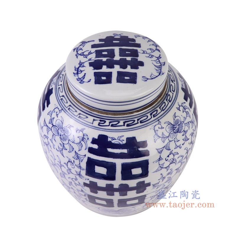 青花缠枝喜字坛罐茶叶罐,产品编号:RZKT04-Z 产品尺寸(单位cm): 高24.8直径23.3口径底径17.2重量2.8KG