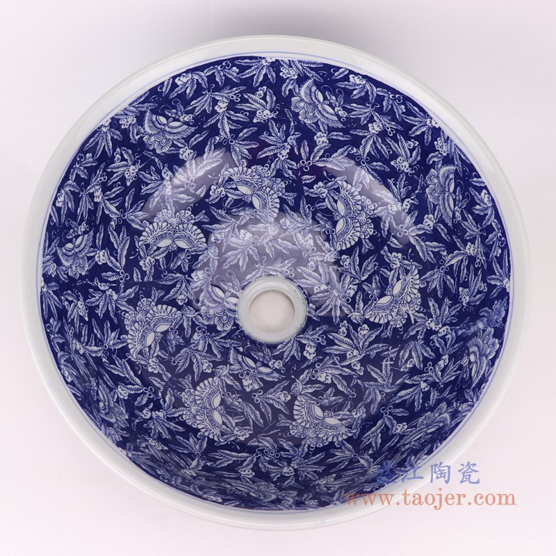 青花冰梅蝴蝶纹台盆;产品编号:RZLE10 产品尺寸(单位cm): 高:16.5直径:41.5口径:41.5底径:20.7重量:7.35KG