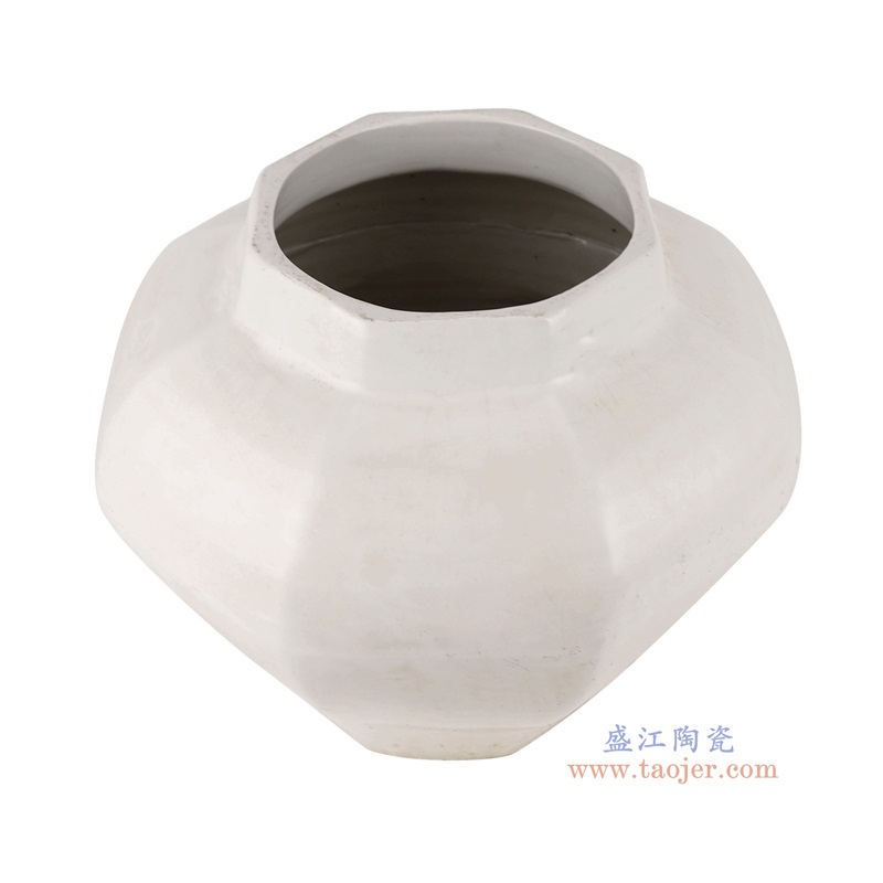 白色八方罐子,产品编号:RZPI71-B 产品尺寸(单位cm): 高27.9直径34.3口径底径18重量6.1KG