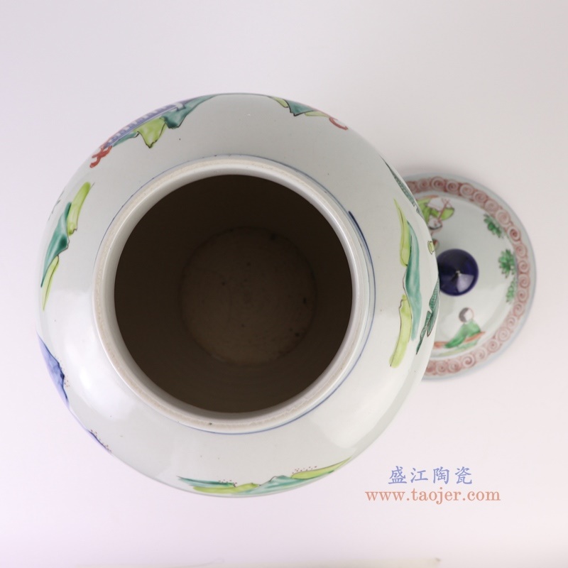 150件青花粉彩红绿斗彩骑马人物将军罐,产品编号:RZQF08 产品尺寸(单位cm): 高41直径26口径底径14.7重量5.4KG
