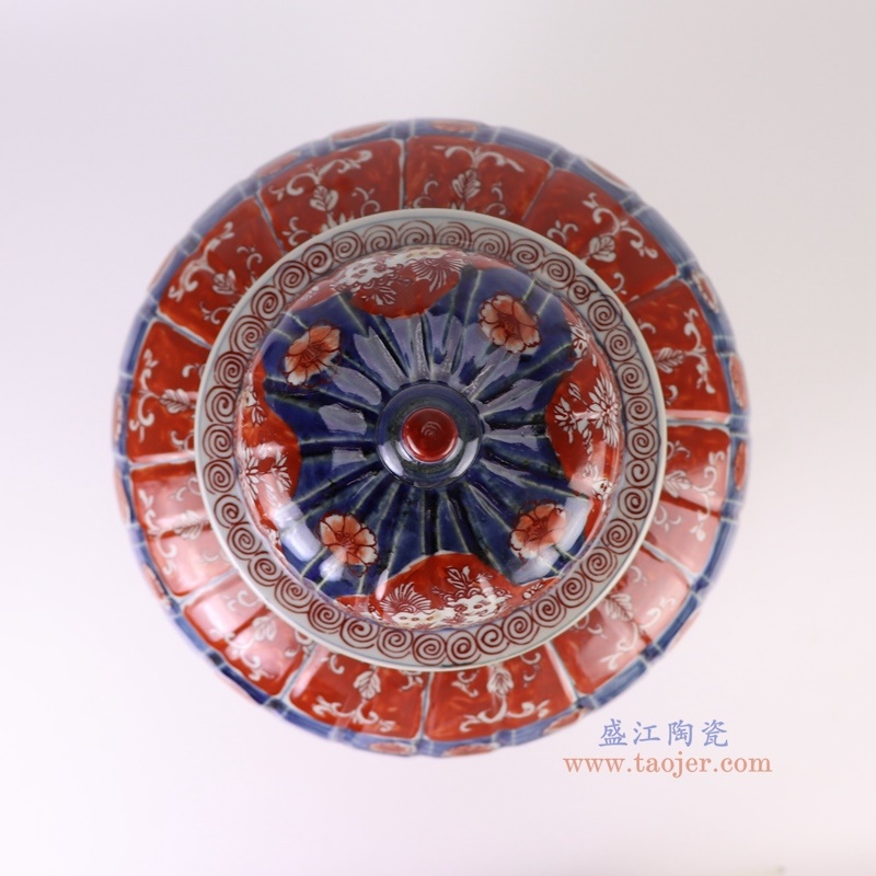 300件青花矾红刮筋人物将军罐，产品编号：RZQF11       产品尺寸(单位cm):  高49.5直径22.6口径底径15.3重量6.8KG