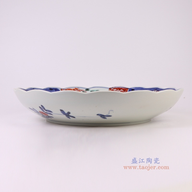 青花矾红鲤鱼跃水花卉纹大盘,产品编号:RZQF23 产品尺寸(单位cm): 高8.3直径43.5口径底径27.2重量3.8KG