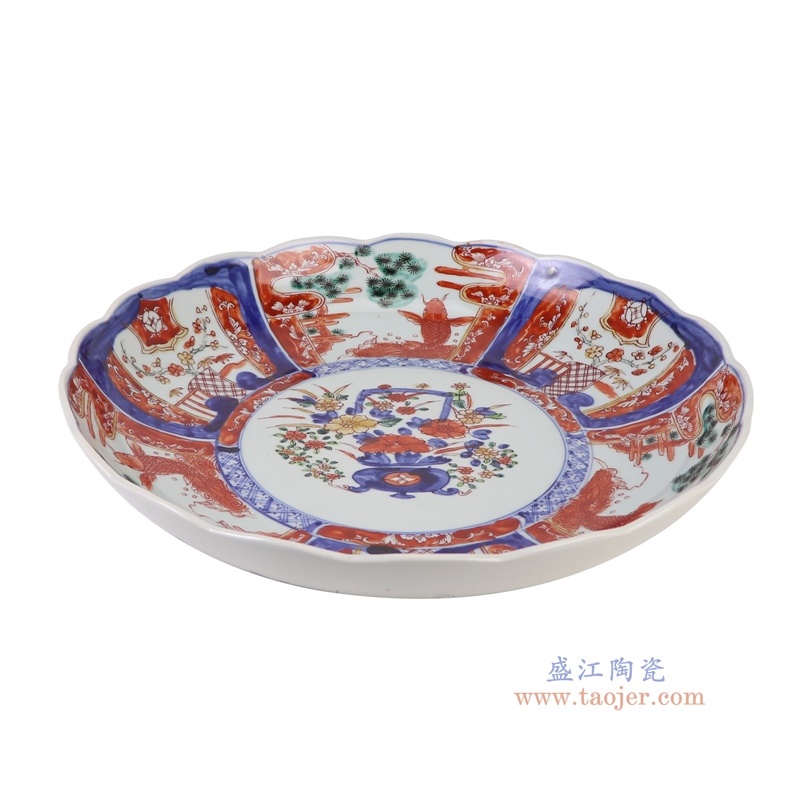 青花矾红鲤鱼跃水花卉纹大盘,产品编号:RZQF23 产品尺寸(单位cm): 高8.3直径43.5口径底径27.2重量3.8KG