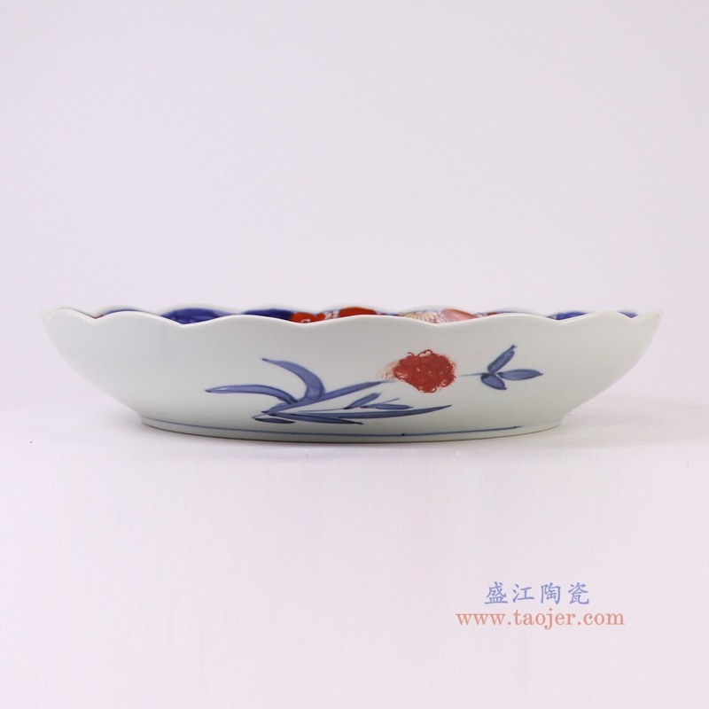 青花斗彩菊花纹大盘,产品编号:RZQF30 产品尺寸(单位cm): 高6.5直径34.8口径底径23.6重量2KG