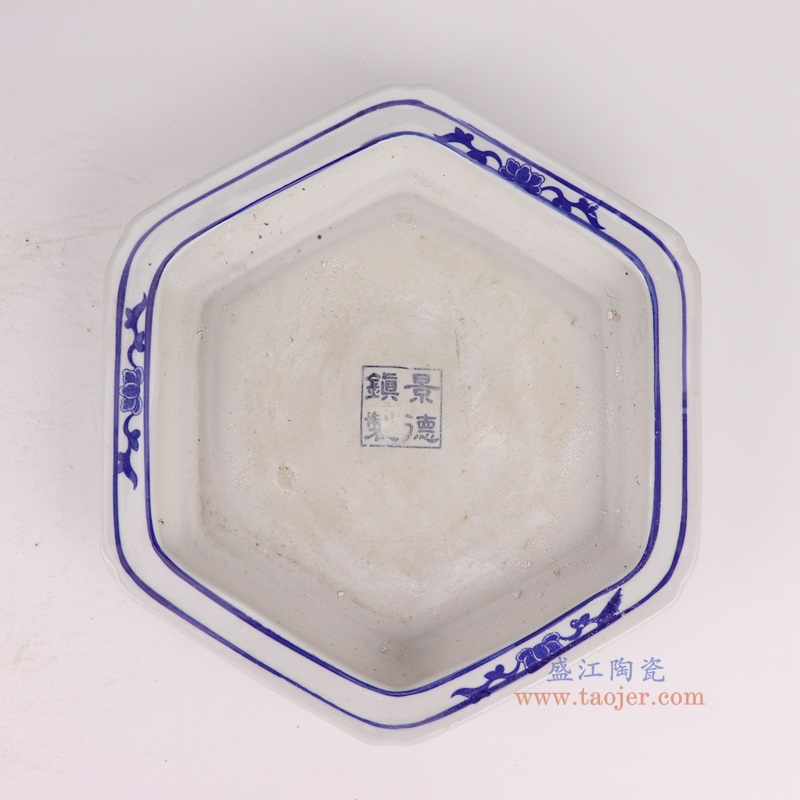 青花开窗梅兰竹菊花鸟带托八角花盆,产品编号:RZQM05 产品尺寸(单位cm): 高32.8直径32口径底径21.5重量3.95KG