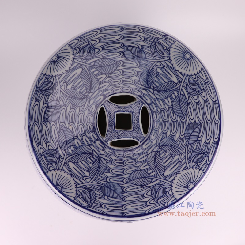 青花太阳花蝴蝶纹鼓凳子凉墩,产品编号:RZSI39-E 产品尺寸(单位cm): 高45直径34.8口径底径27.7重量13KG