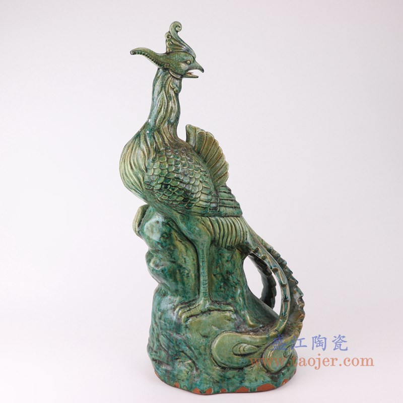 仿古窑变绿釉雕塑雕刻大号孔雀;产品编号:RZSP03 产品尺寸(单位cm): 高:59直径:27口径:底径:重量:6.2KG