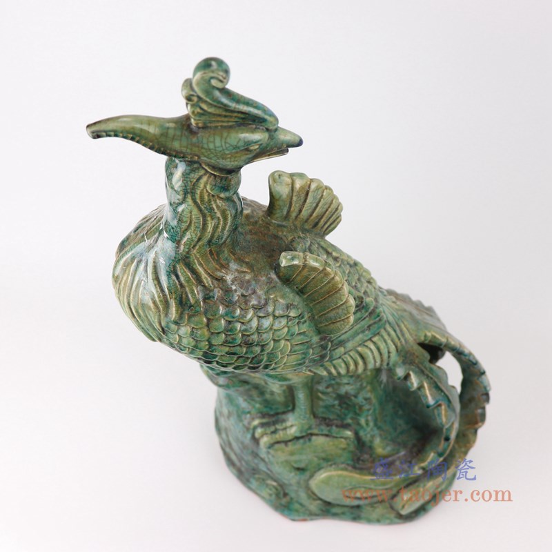 仿古窑变绿釉雕塑雕刻大号孔雀;产品编号:RZSP03 产品尺寸(单位cm): 高:59直径:27口径:底径:重量:6.2KG