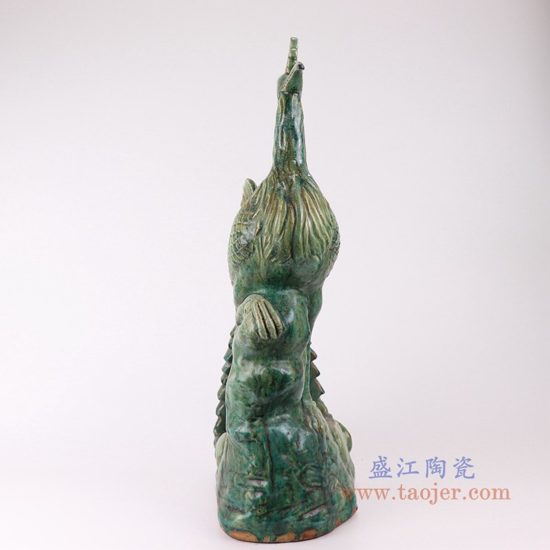 仿古窑变绿釉雕塑雕刻大号孔雀;产品编号:RZSP03 产品尺寸(单位cm): 高:59直径:27口径:底径:重量:6.2KG
