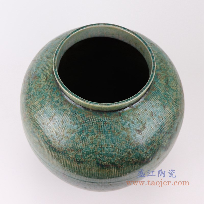 仿古窑变绿釉网格纹罐子;产品编号:RZSP05 产品尺寸(单位cm): 高:29直径:25口径:13.7底径:13重量:3.7KG
