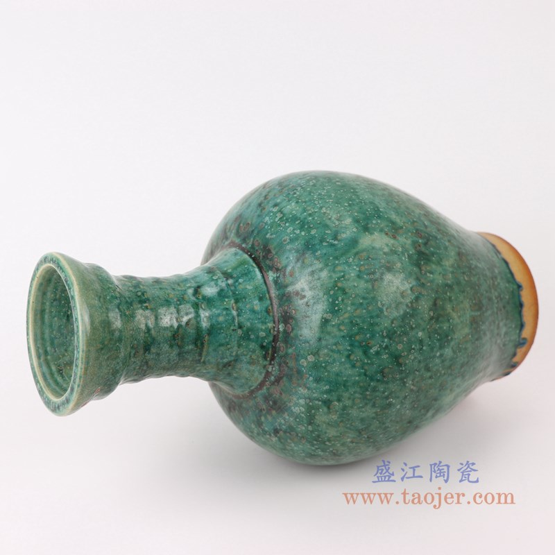仿古窑变绿釉竹节纹类观音花瓶;产品编号:RZSP10 产品尺寸(单位cm): 高:37直径:21.5口径:9.8底径:11.7重量:2.9KG