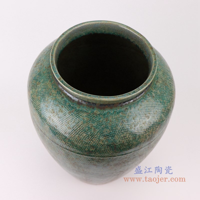 仿古窑变绿釉直筒敞口瓶罐子;产品编号:RZSP13 产品尺寸(单位cm): 高:33.2直径:23.5口径:15.5底径:11.3重量:4KG