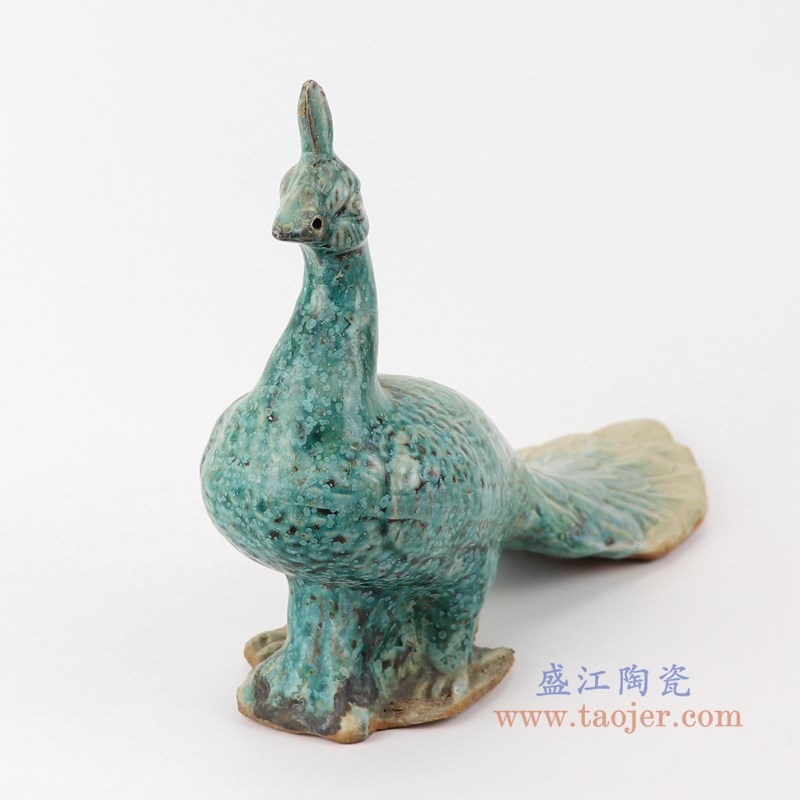 仿古窑变绿釉雕刻雕塑小孔雀;产品编号:RZSP19 产品尺寸(单位cm): 高:24直径:34.5口径:底径:重量:1.3KG