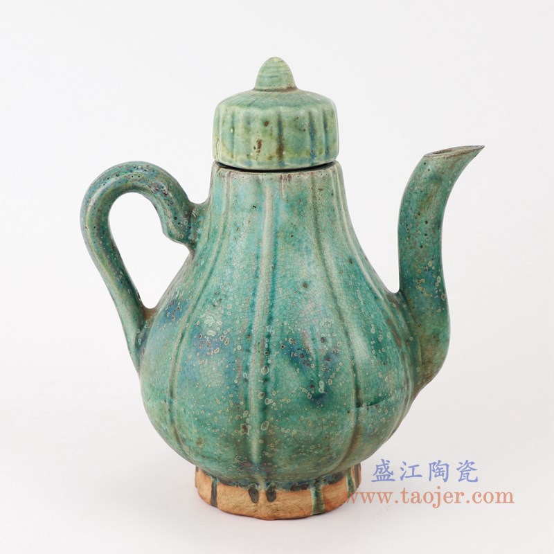 仿古窑变绿釉竖纹带盖水壶酒壶;产品编号:RZSP24 产品尺寸(单位cm): 高:23直径:21.6口径:6.1底径:8.7重量:1.5KG