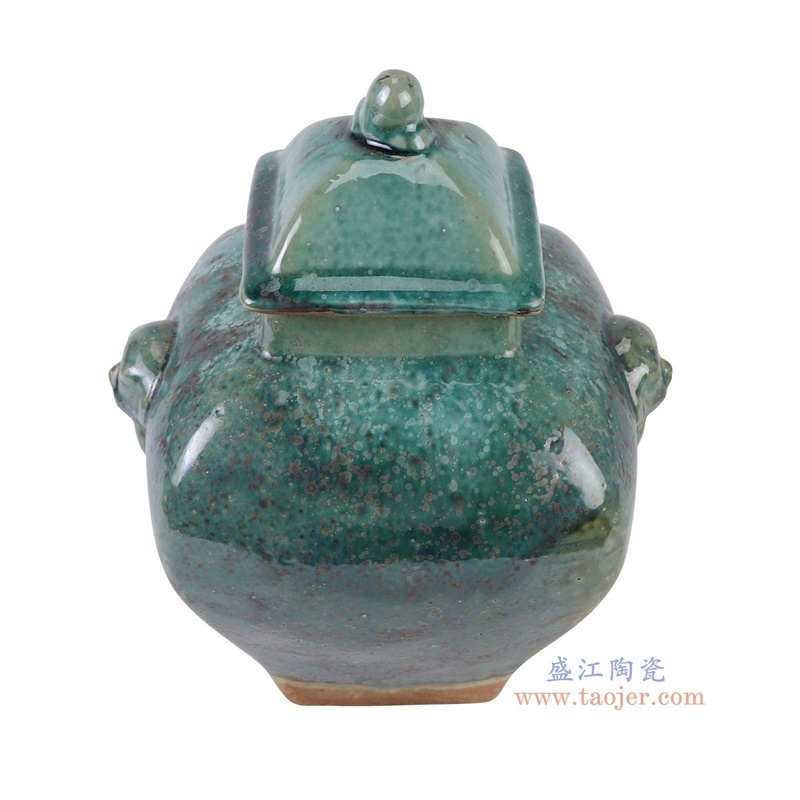窑变绿色狮头耳四方盖罐将军罐,产品编号:RZSP57 产品尺寸(单位cm): 高29.5直径23.5口径底径10重量2.6KG