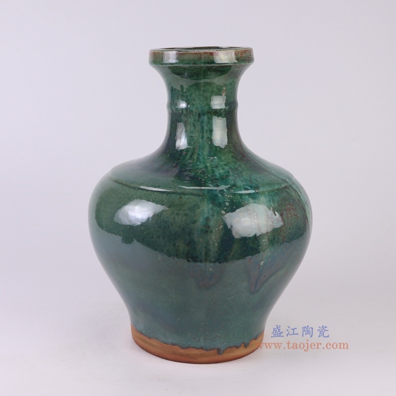 窑变绿色竹节手持壶花瓶罐子，产品编号：RZSP59       产品尺寸(单位cm):  高33直径25.3口径底径15重量3.3KG