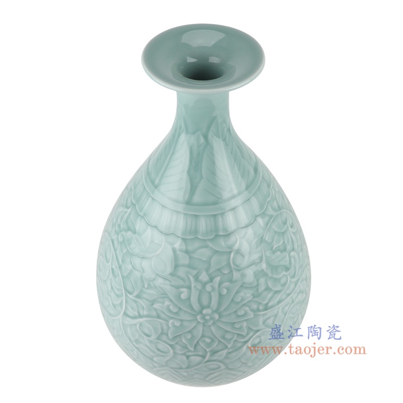 青釉雕刻缠枝莲玉壶春瓶,产品编号:RZTM18 产品尺寸(单位cm): 高39.5直径24口径底径15重量3.55KG