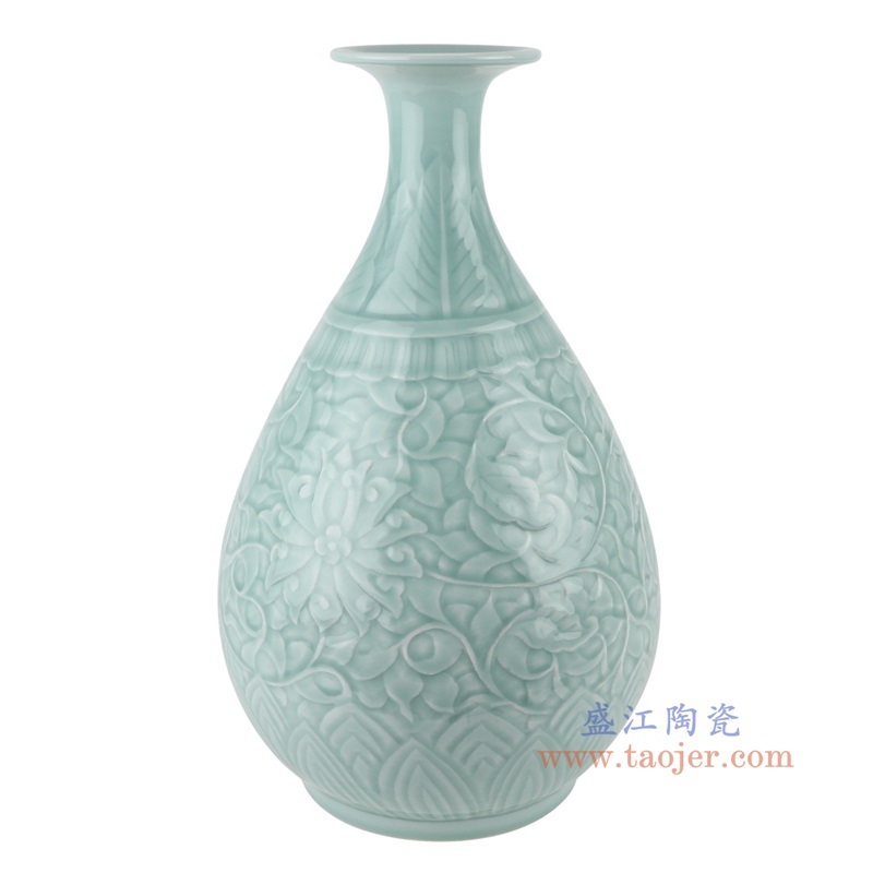 青釉雕刻缠枝莲玉壶春瓶,产品编号:RZTM18 产品尺寸(单位cm): 高39.5直径24口径底径15重量3.55KG
