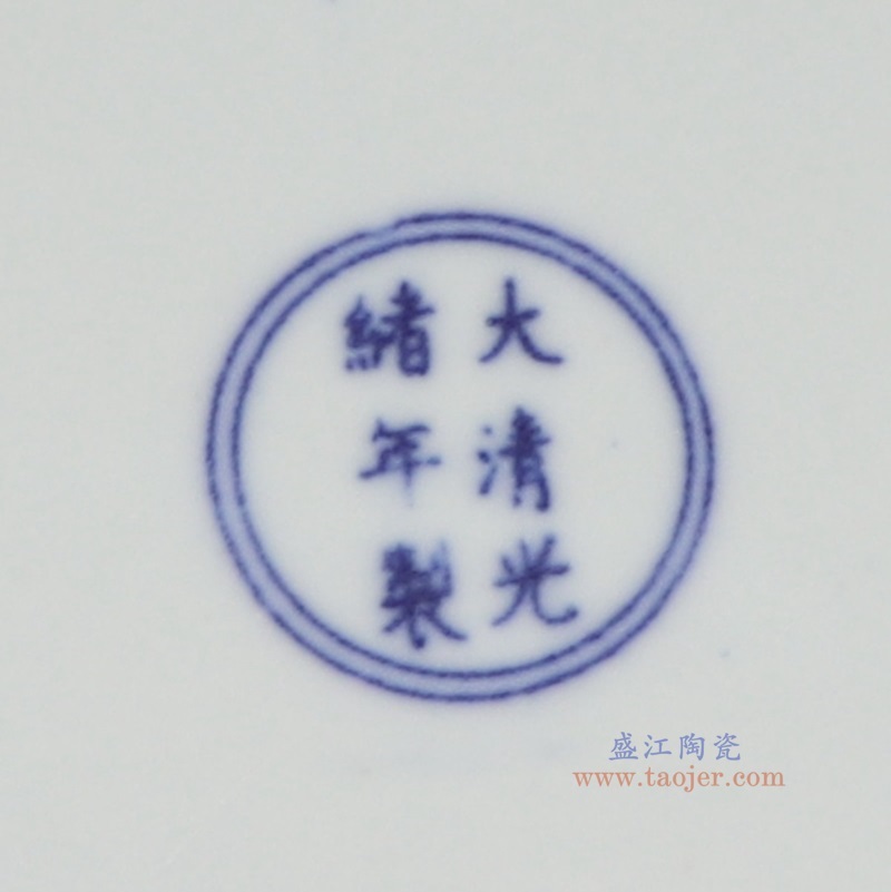 ，产品编号：RXAF02-B       产品尺寸(单位cm):  高15.7直径10口径底径7.7重量0.4KG