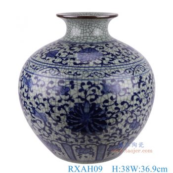 RXAH09    仿古开片青花缠枝莲石榴瓶，    高38直径36.9口径19.8底径20.2重量12.35KG