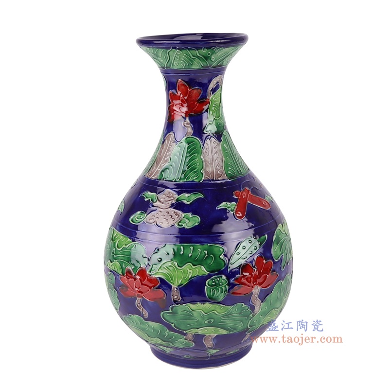 蓝底雕刻鸳鸯戏水荷花纹玉壶春瓶小号，产品编号：RXAJ03-C       产品尺寸(单位cm):  高27直径16.2口径底径8.6重量1.4KG