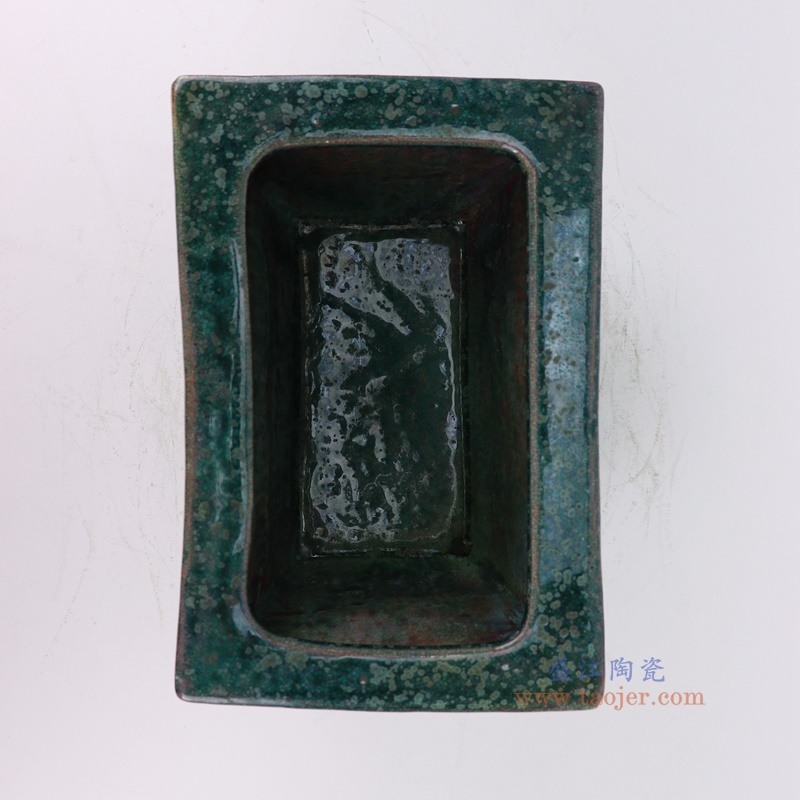 开片窑变绿釉长方形花盆香炉，产品编号：RZSP46       产品尺寸(单位cm):  高12.7直径23.5口径15底径长17.2宽10.3重量1.95KG