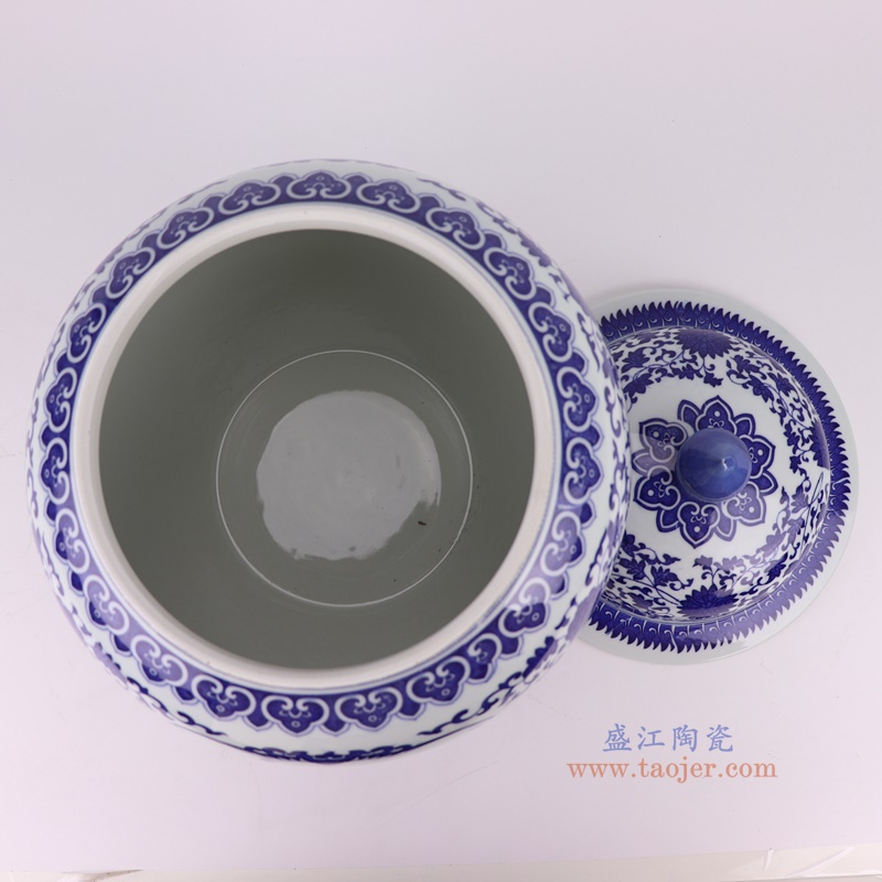 青花缠枝莲开窗花鸟纹将军罐将军坛，产品编号：RZTY04-A       产品尺寸(单位cm):  高32.2直径27.8口径底径15.4重量4.4KG