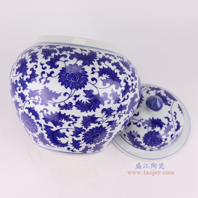 青花缠枝莲将军罐将军坛，产品编号：RZTY04-B       产品尺寸(单位cm):  高32.5直径27.5口径21.5底径15.2重量3.45KG