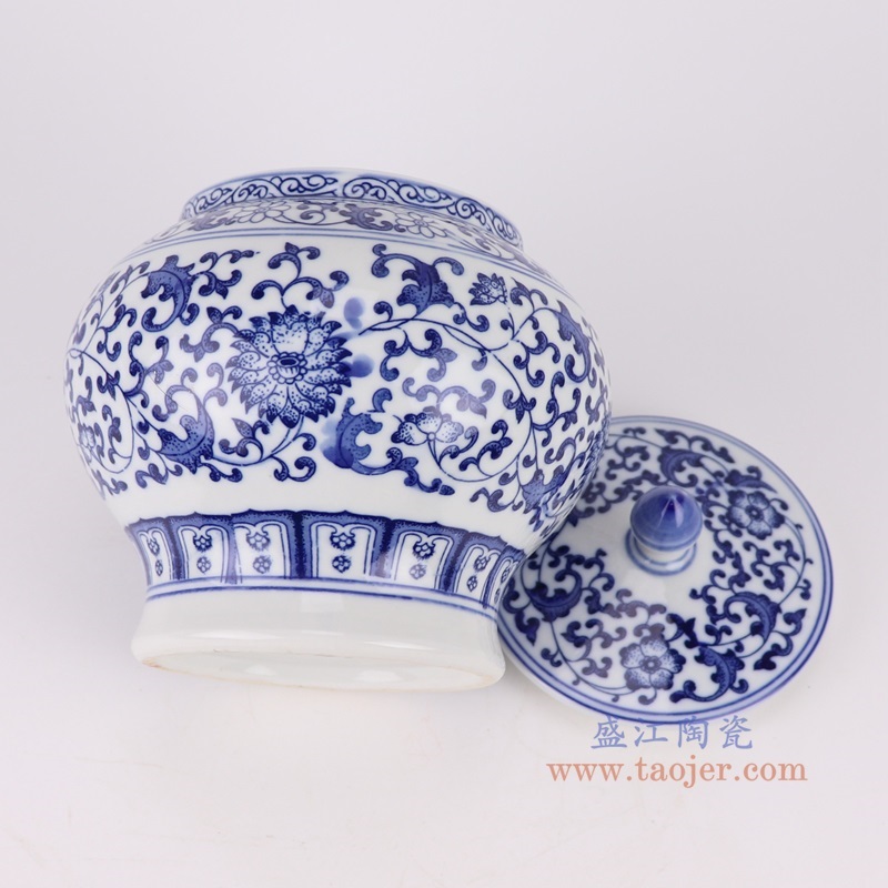 青花缠枝莲茶叶罐侧面图