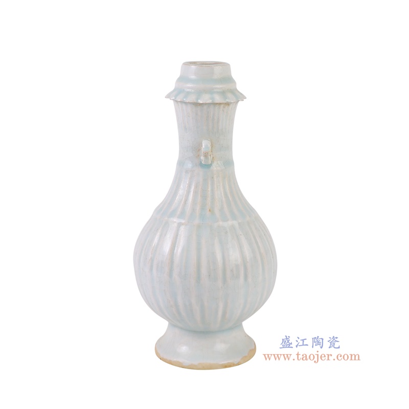 仿宋湖田窑影青瓜楞纹烛台