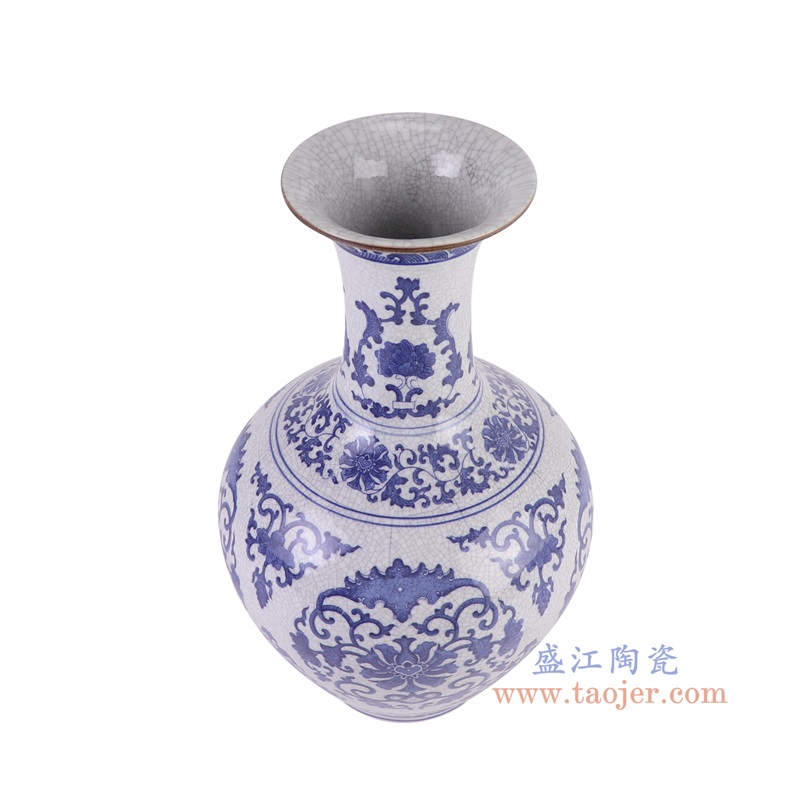 RYUJ60-C青花开片缠枝莲赏瓶俯视图
