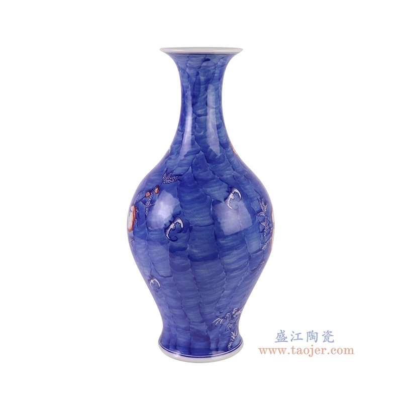 蓝底青花釉里红仙桃纹橄榄瓶背面图