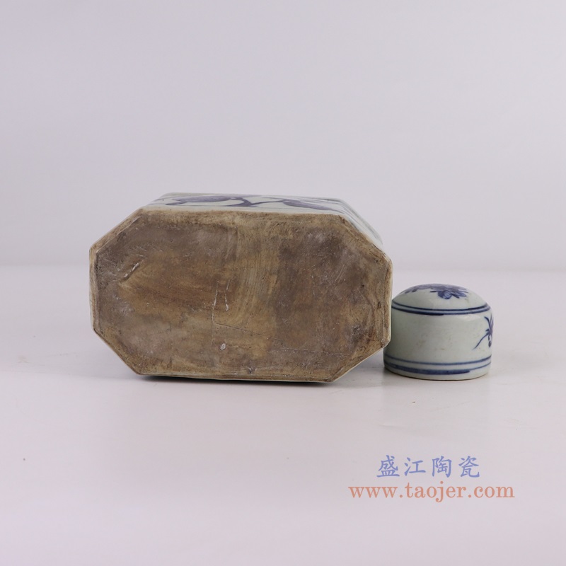 RZKJ19-D青花花鸟八面长方小茶叶罐底部图