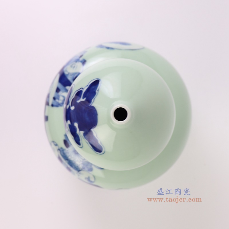 RXBB01-C-S青花人物葫芦瓶小号顶部图