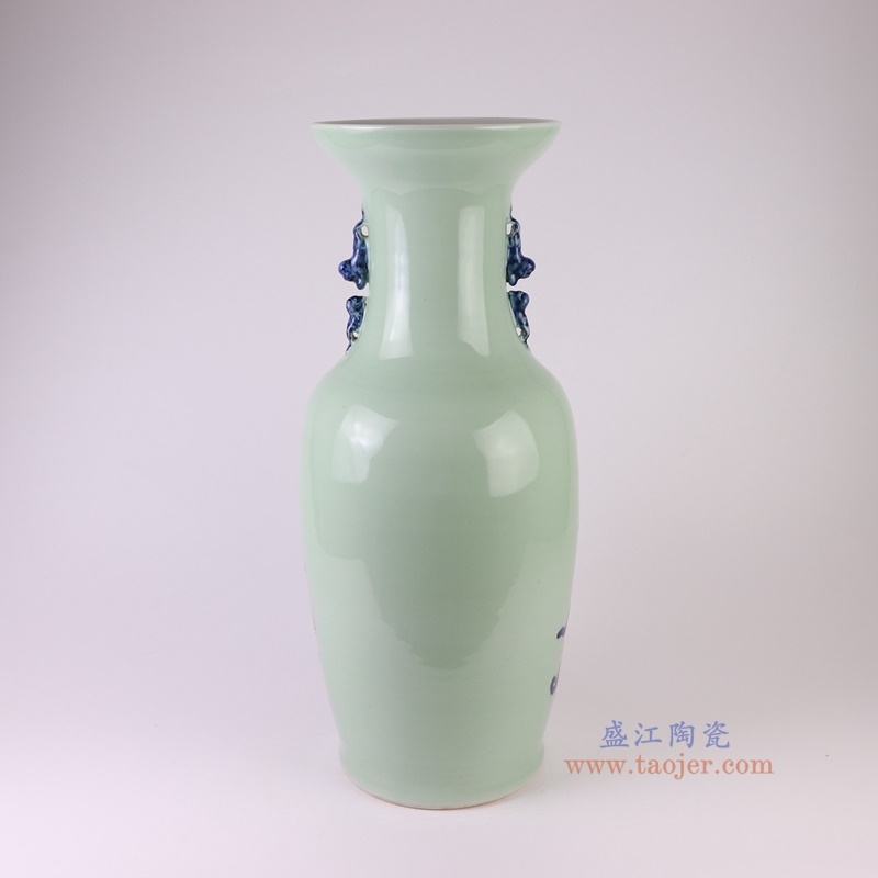 RXBB05-D-L青花狮子纹双耳瓶大号侧面图