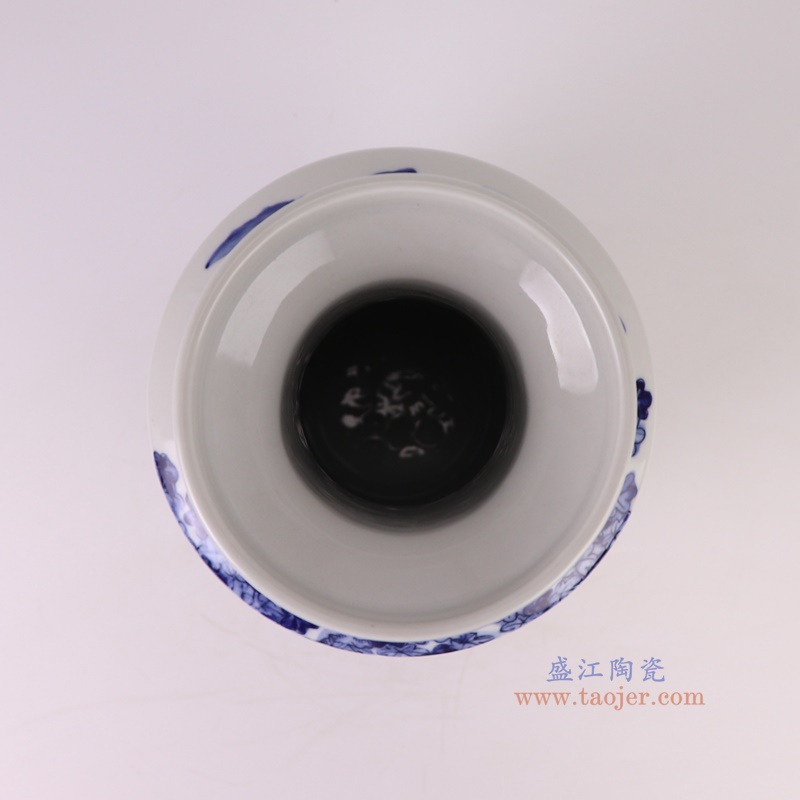 RXBH01-A青花人物棒槌瓶顶部图