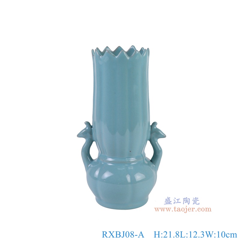 RXBJ08-A青釉雕刻齿齿口孔雀樽福桶正面图