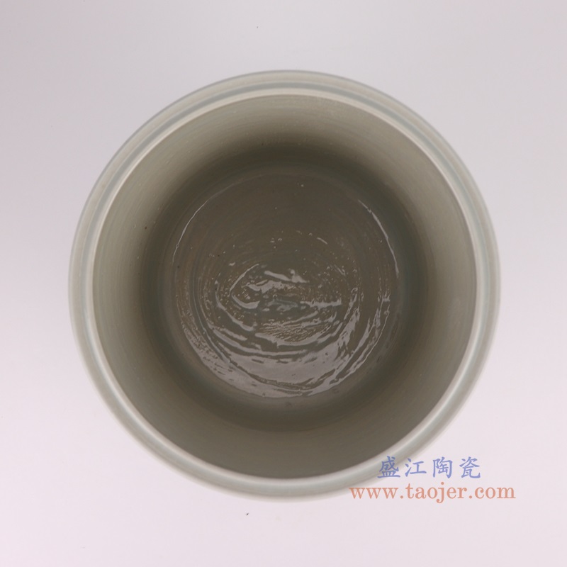 RYYC20-A青花斗彩人物笔筒小缸顶部图