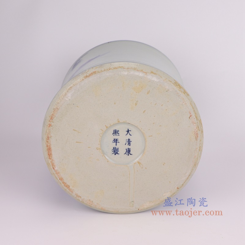 RYYC20-C青花马车人物笔筒小缸底部图