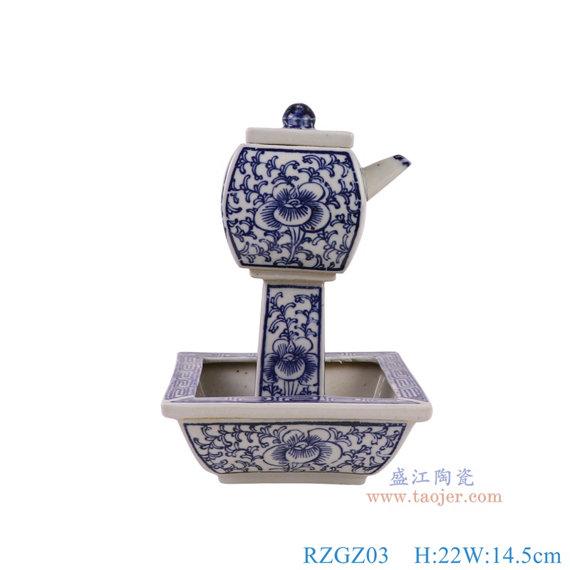 RZGZ03青花缠枝异形壶正面图