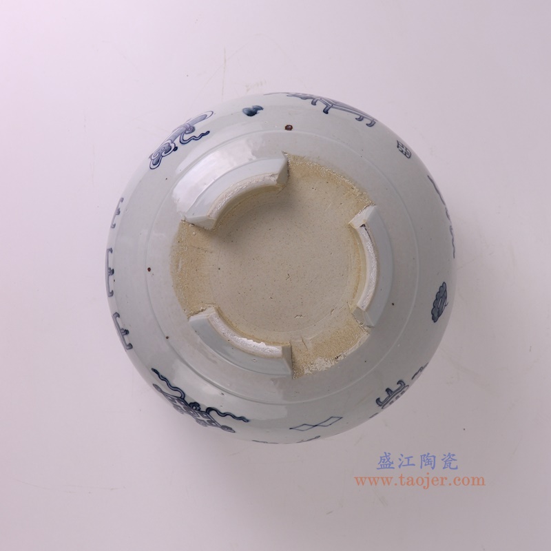RXBL01-B青花博古纹三足香炉底部图