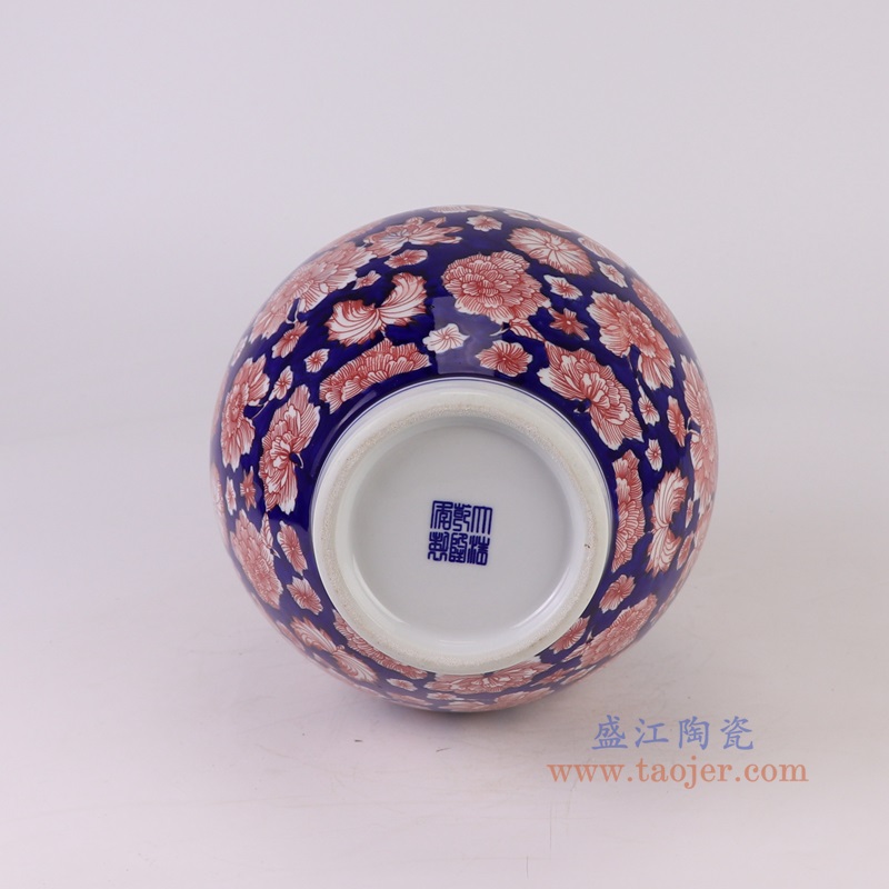 RYCI67-B青花蓝底釉里红万花赏瓶底部图