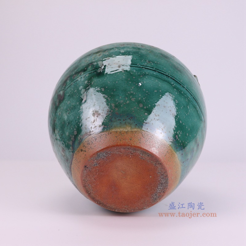RZSP62-A窑变绿色双耳罐底部图