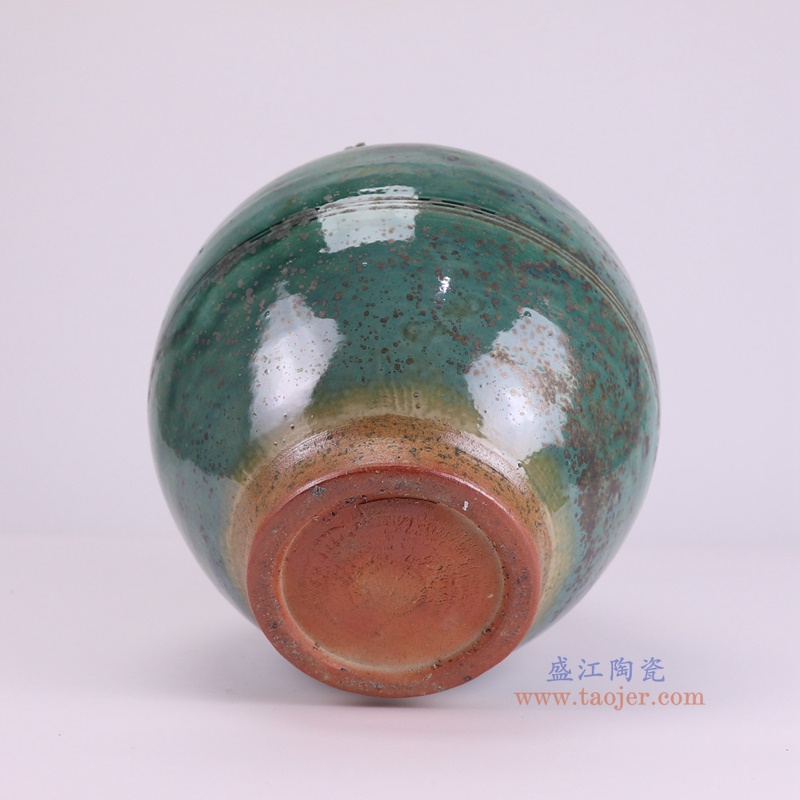 RZSP64-A窑变绿色双耳罐底部图