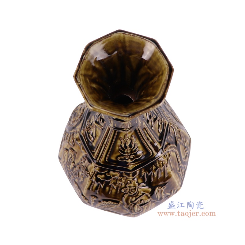 RZSP67-A酱色雕刻人物玉壶春瓶俯视图