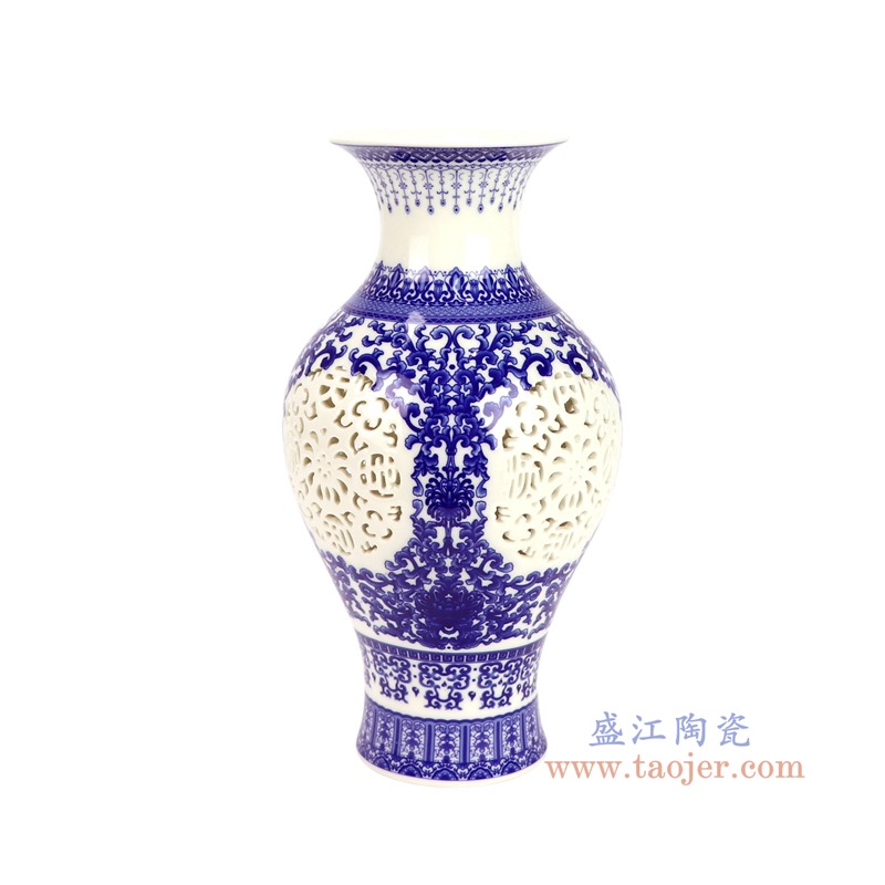 RZSG06-A青花缠枝莲镂空鱼尾瓶侧面图