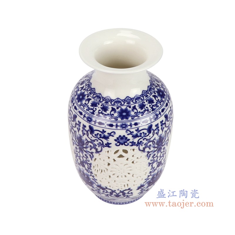RZSG10-A青花缠枝莲镂空冬瓜瓶俯视图