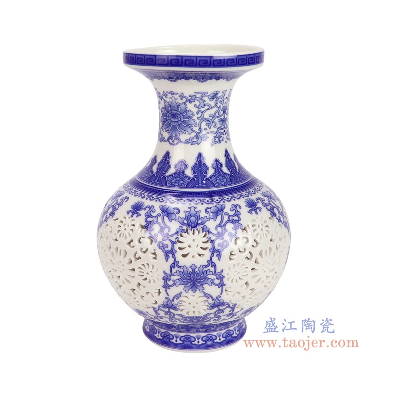 RZSG11-A青花缠枝莲镂空赏瓶侧面图